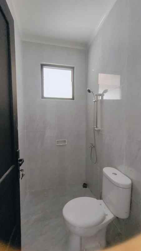 dijual rumah delatinos bsd city tangsel