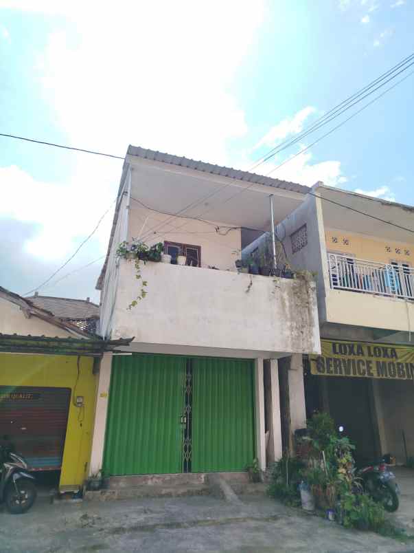 dijual rumah depok