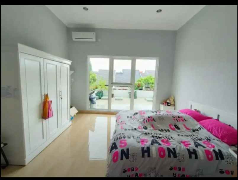 dijual rumah di batununggal indah bandung