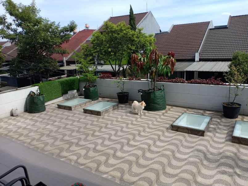dijual rumah di batununggal indah bandung