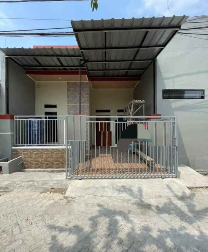 dijual rumah di daerah taman harapan baru