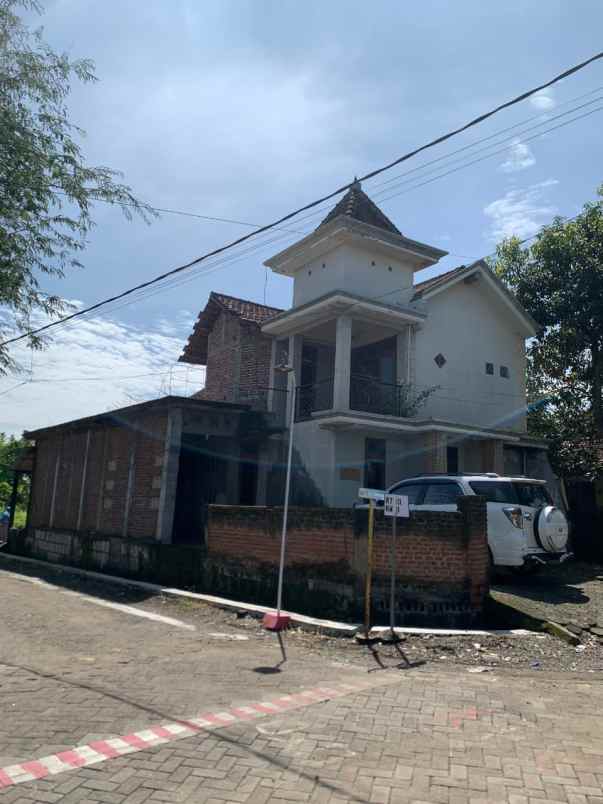 dijual rumah di ds slempit belahanrejo kedamean gresik