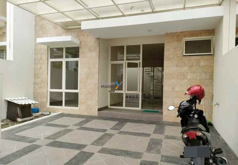 dijual rumah di perumahan griya galaxy siap huni