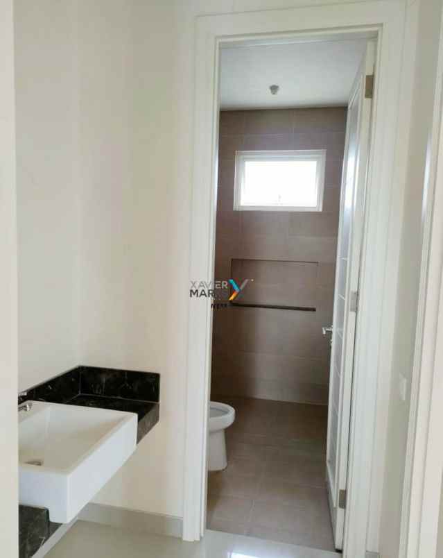 dijual rumah di perumahan griya galaxy siap huni