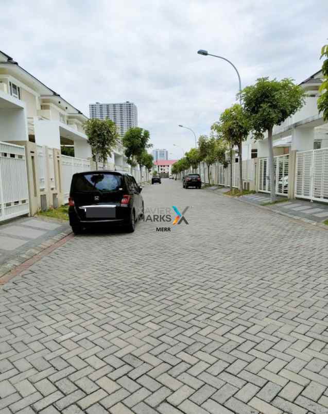 dijual rumah di perumahan griya galaxy siap huni