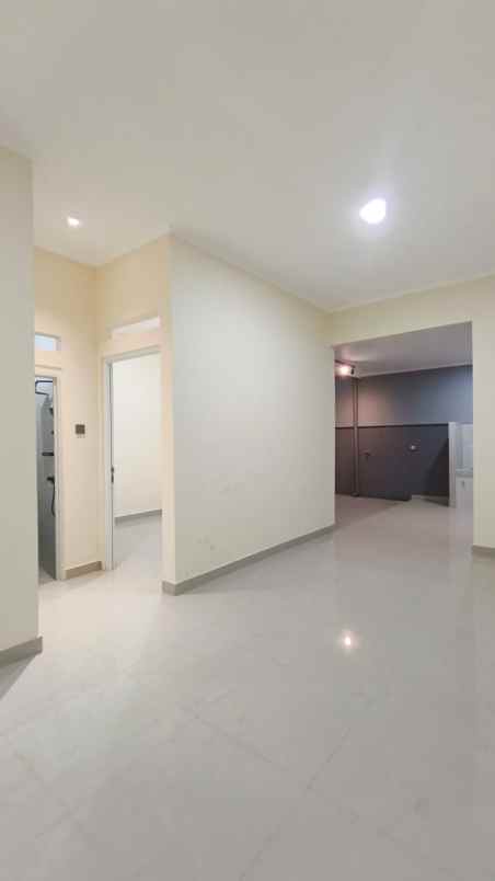 dijual rumah di perumahan taman harapan baru bekasi