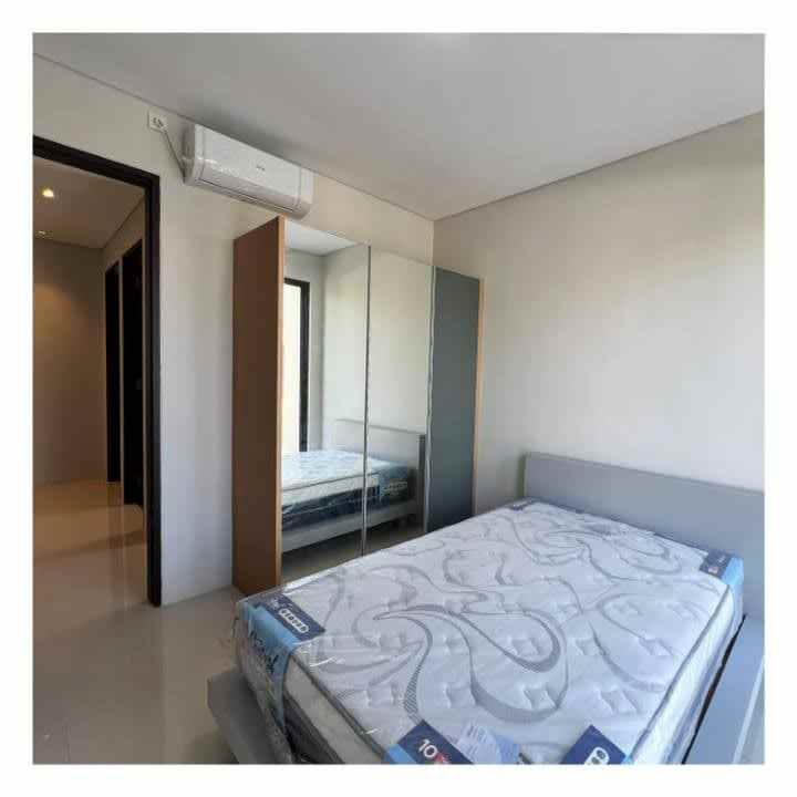 dijual rumah dian istana