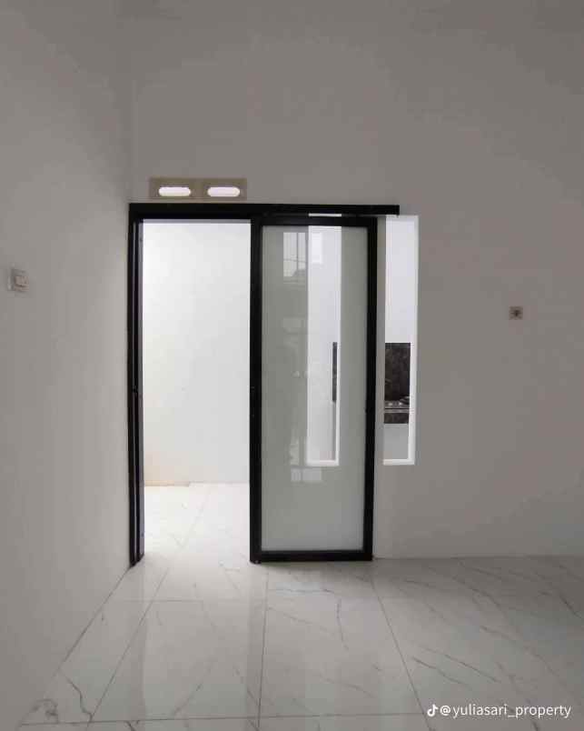 dijual rumah diover kredit rumah di