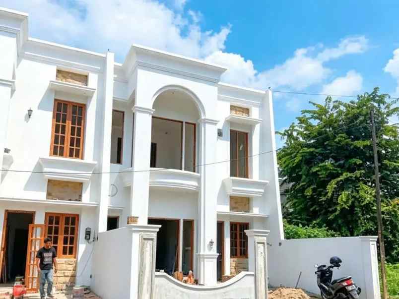 dijual rumah duren sawit