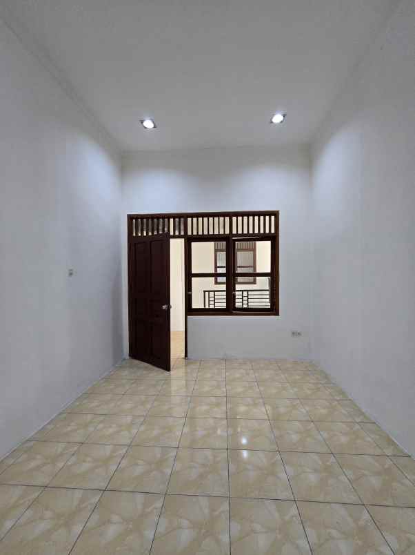 dijual rumah duren sawit jaktim