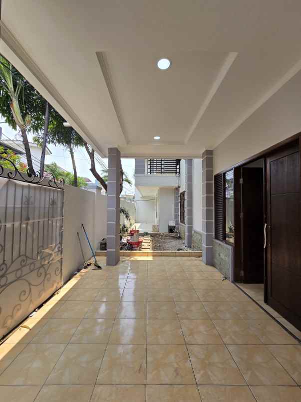 dijual rumah duren sawit jaktim