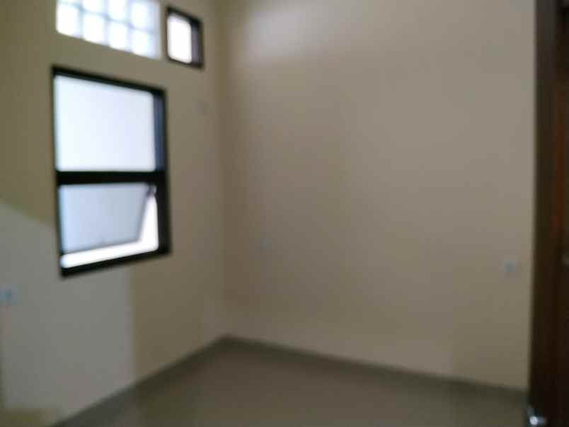 dijual rumah gading elok kelapa gading