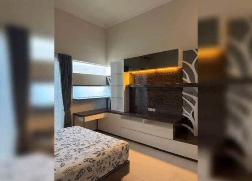 dijual rumah galaxy bumi permai araya 1