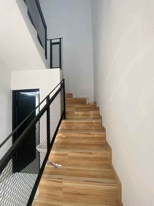 dijual rumah grand depok city