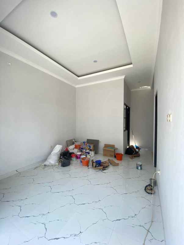 dijual rumah grand depok city