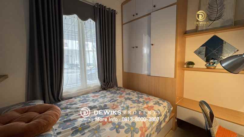 dijual rumah grand wisata mustikajaya