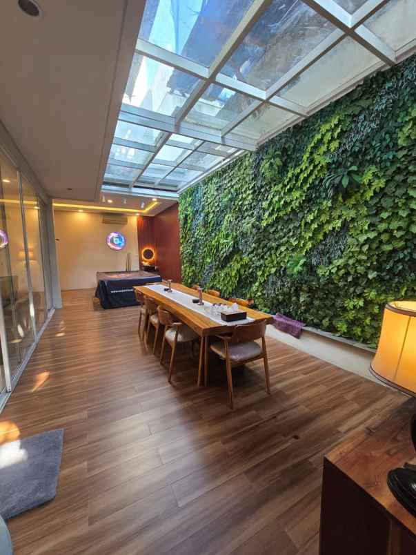 dijual rumah green andara residence