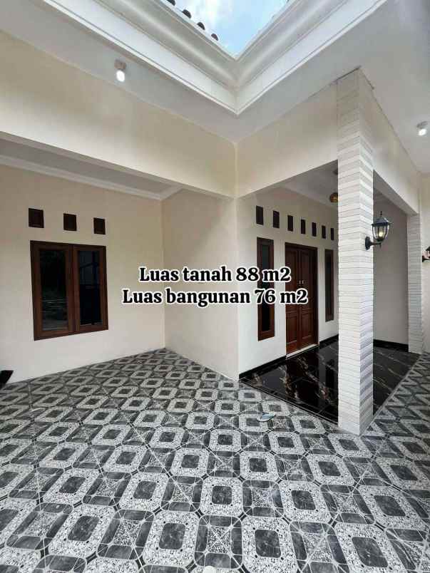 dijual rumah gunung pati
