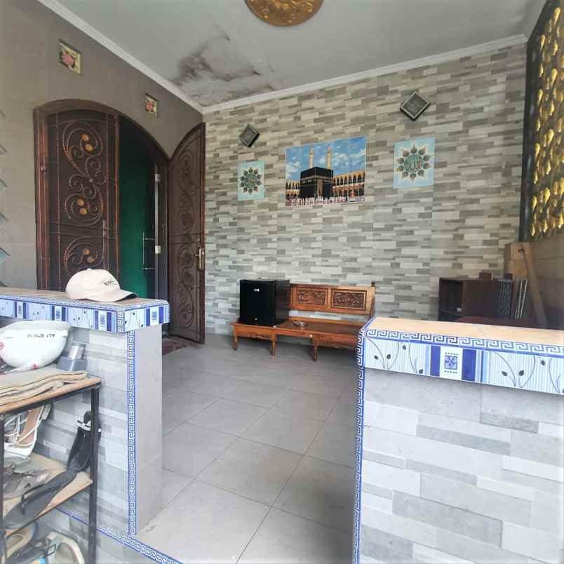 dijual rumah harapan indah 1 perumahan