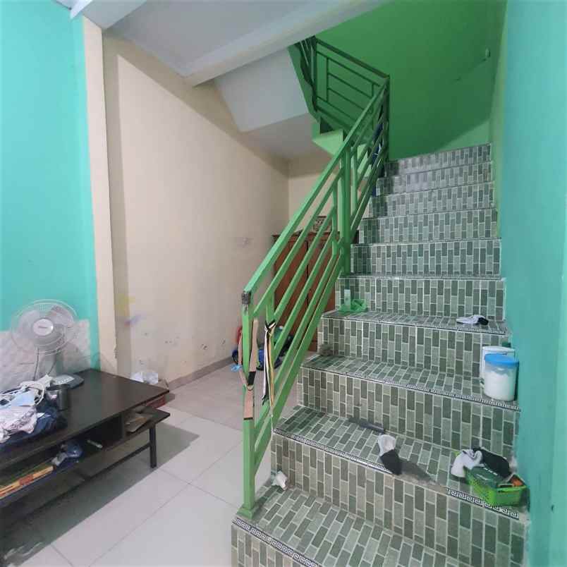 dijual rumah harapan indah 1 perumahan