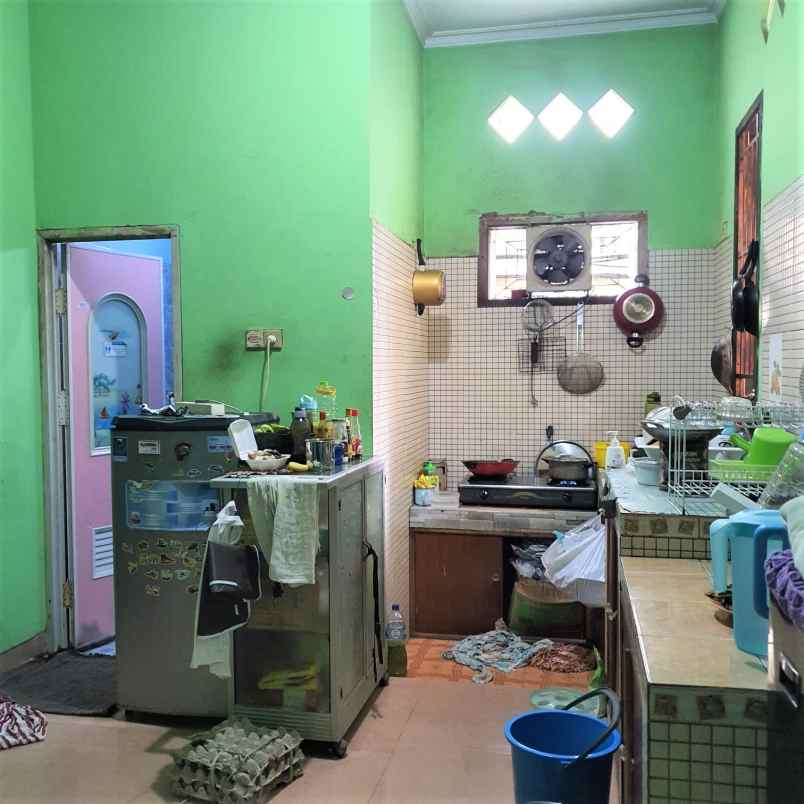 dijual rumah harapan indah 1 perumahan