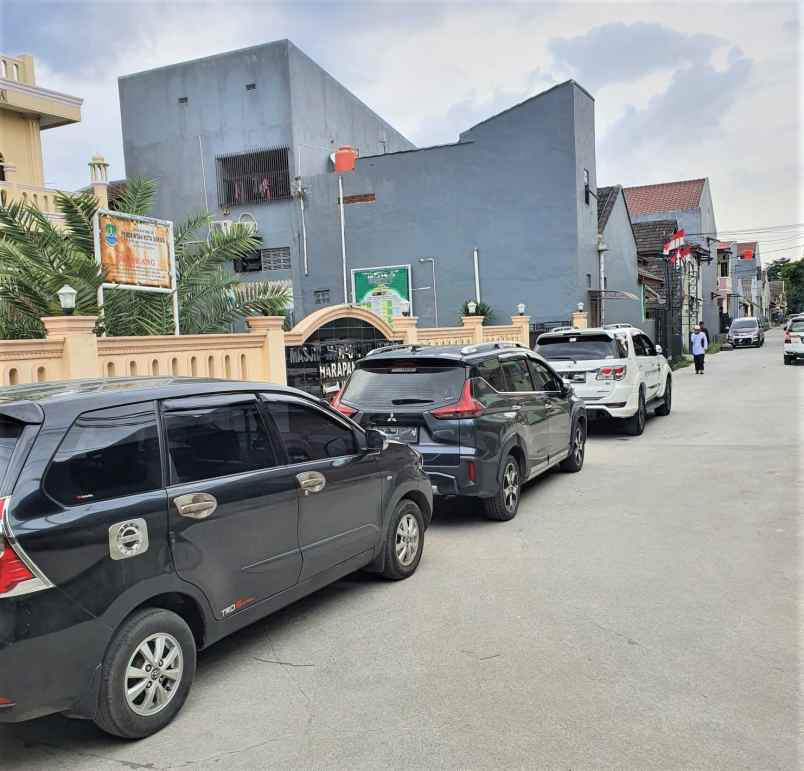 dijual rumah harapan indah 1 perumahan