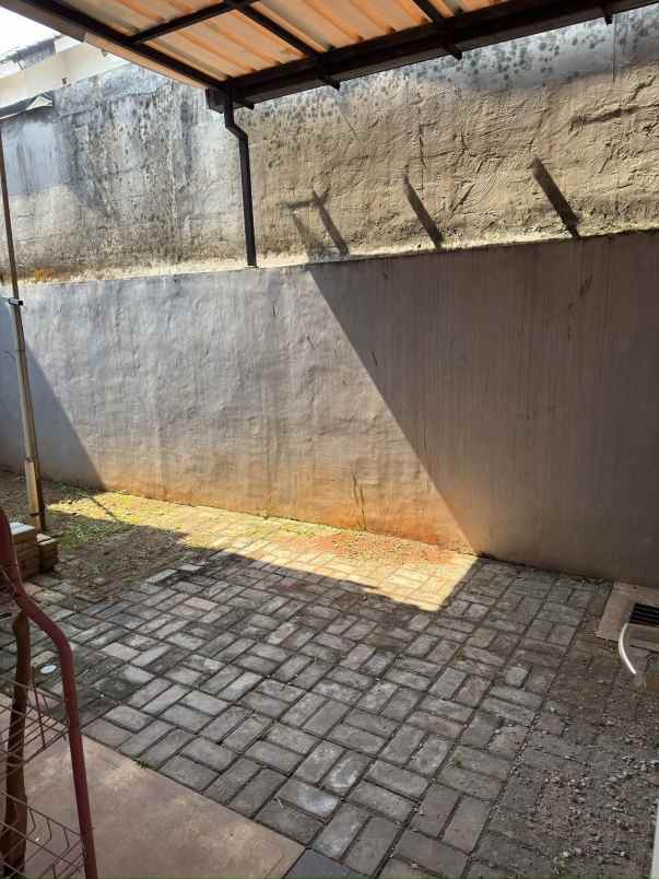 dijual rumah harvest city