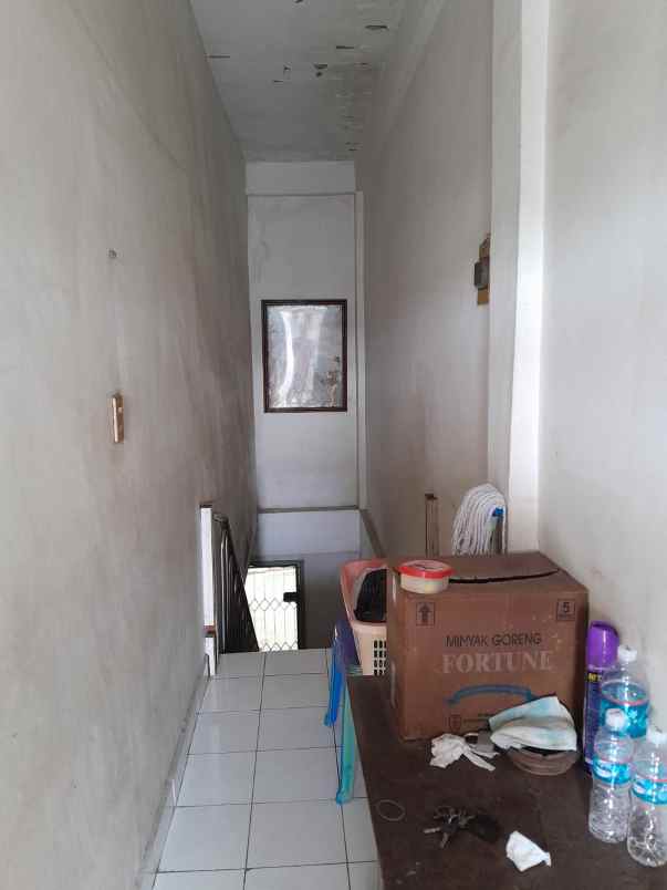 dijual rumah ilir timur