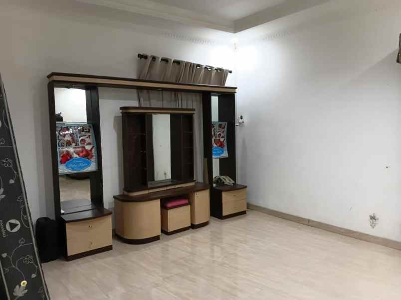 dijual rumah istimewa di cempaka putih jakarta pusat
