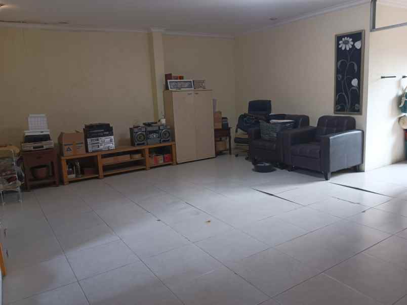 dijual rumah jagakarsa