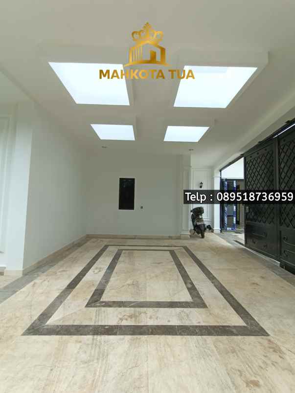 dijual rumah jagakarsa