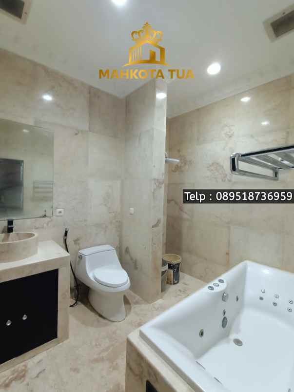 dijual rumah jagakarsa