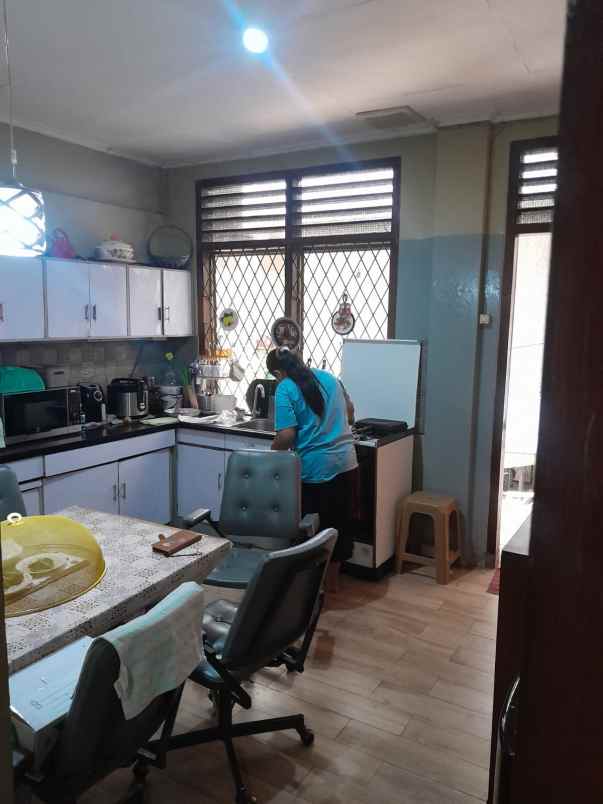 dijual rumah jakarta selatan