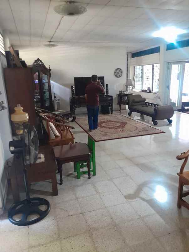 dijual rumah jakarta selatan