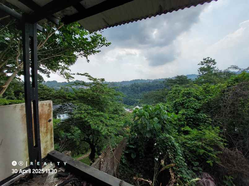 dijual rumah jalan bukit dago utara