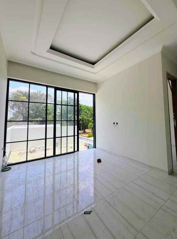 dijual rumah jalan damai