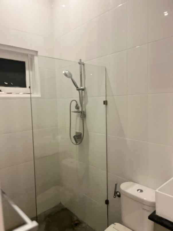 dijual rumah jalan gunung soputan