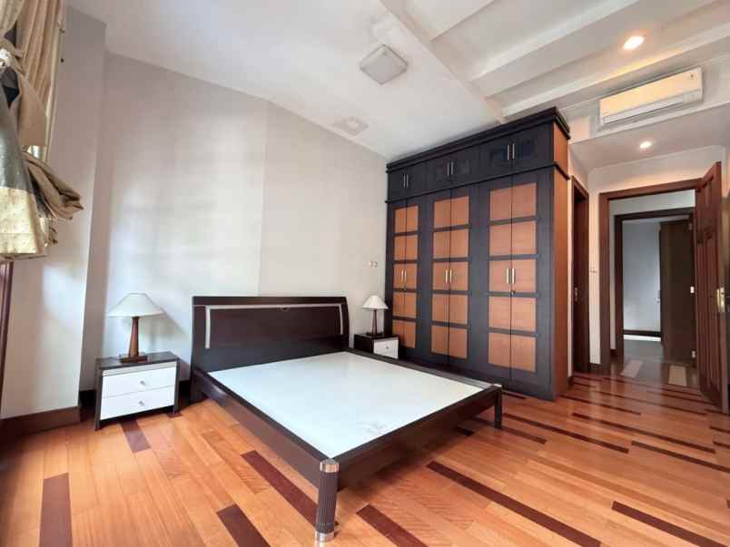 dijual rumah jalan hos cokroaminoto