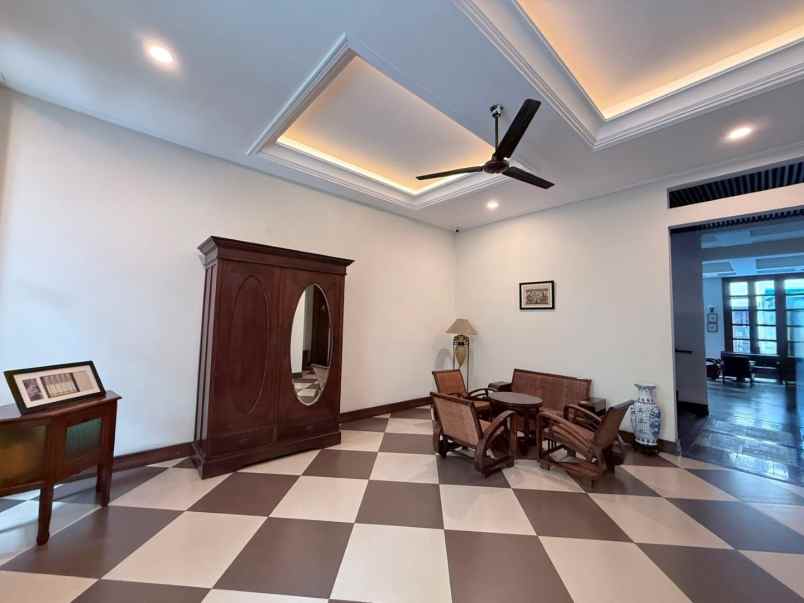 dijual rumah jalan hos cokroaminoto