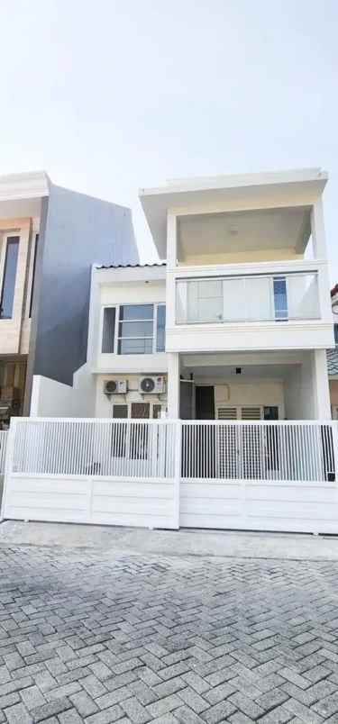 dijual rumah jalan kejawan putih tambak