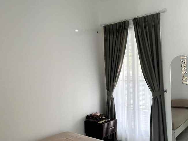 dijual rumah jalan manyar 1