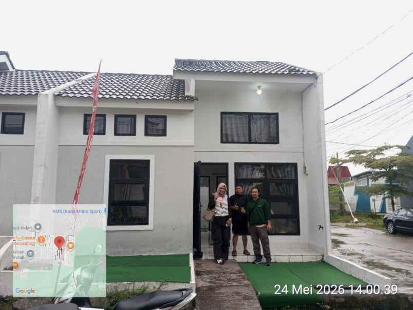 dijual rumah jalan raya megu cisoka
