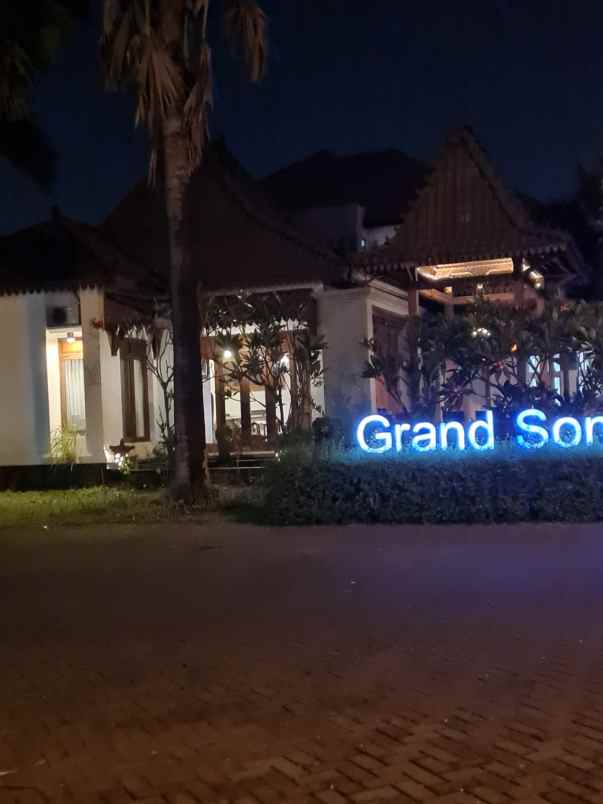 dijual rumah jalan raya trosobo