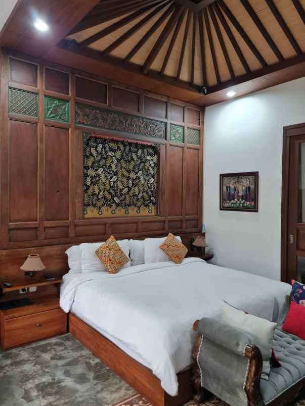 dijual rumah jalan raya trosobo