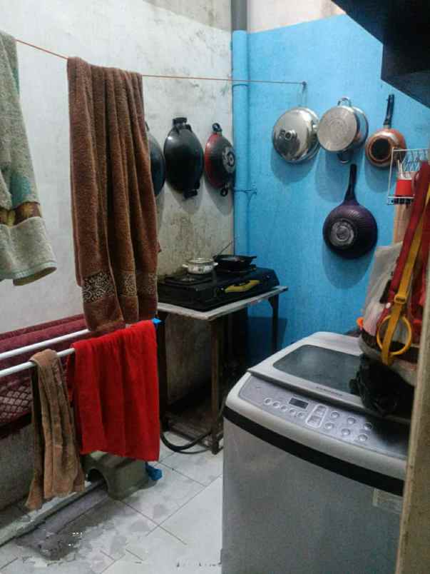 dijual rumah jambangan