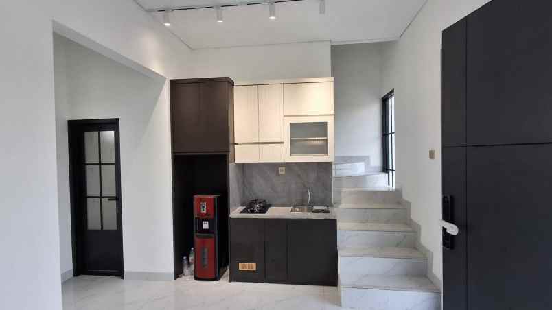 dijual rumah jatimulya cilodong