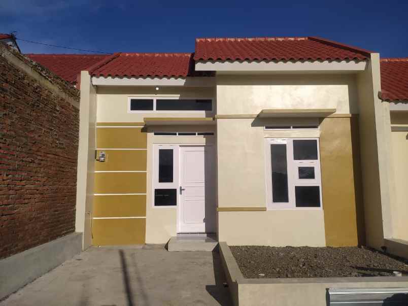 dijual rumah jebugan klaten utara klaten