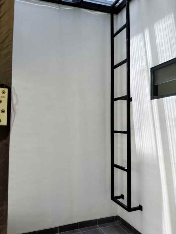 dijual rumah jl antapani kulon