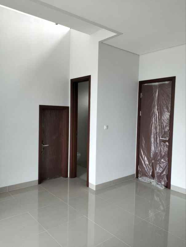 dijual rumah jl antapani kulon