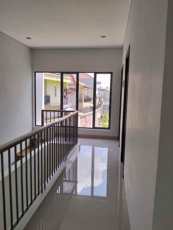 dijual rumah jl antapani kulon